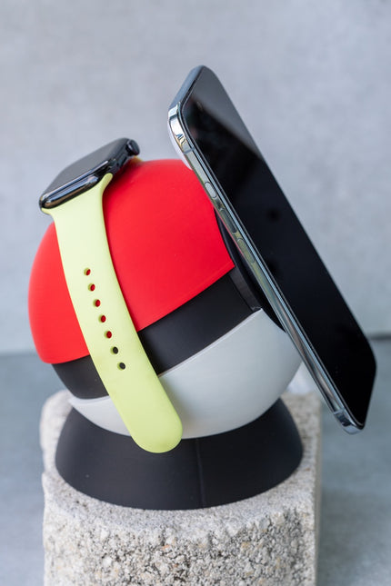 Pokémon Pokéball Magsafe iPhone | Apple Watch Charging Dock